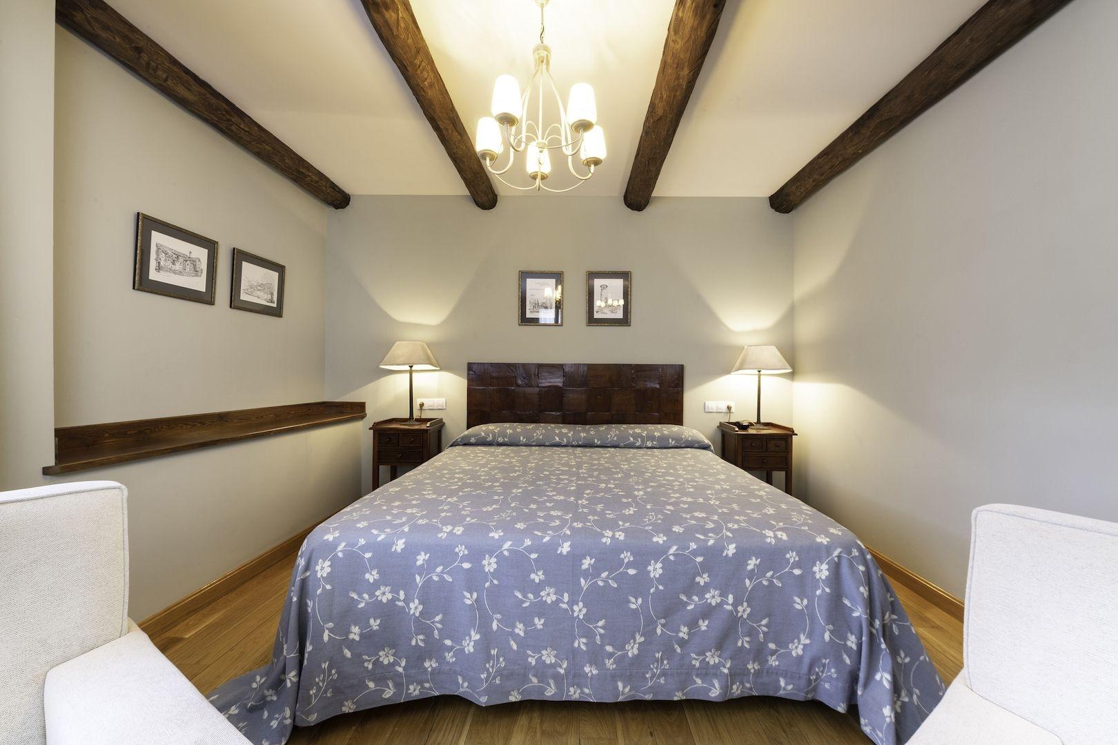 Conde Aznar Hotell Jaca Exteriör bild