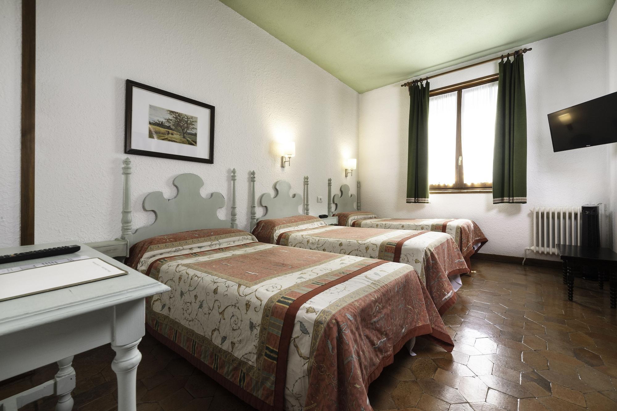 Conde Aznar Hotell Jaca Exteriör bild