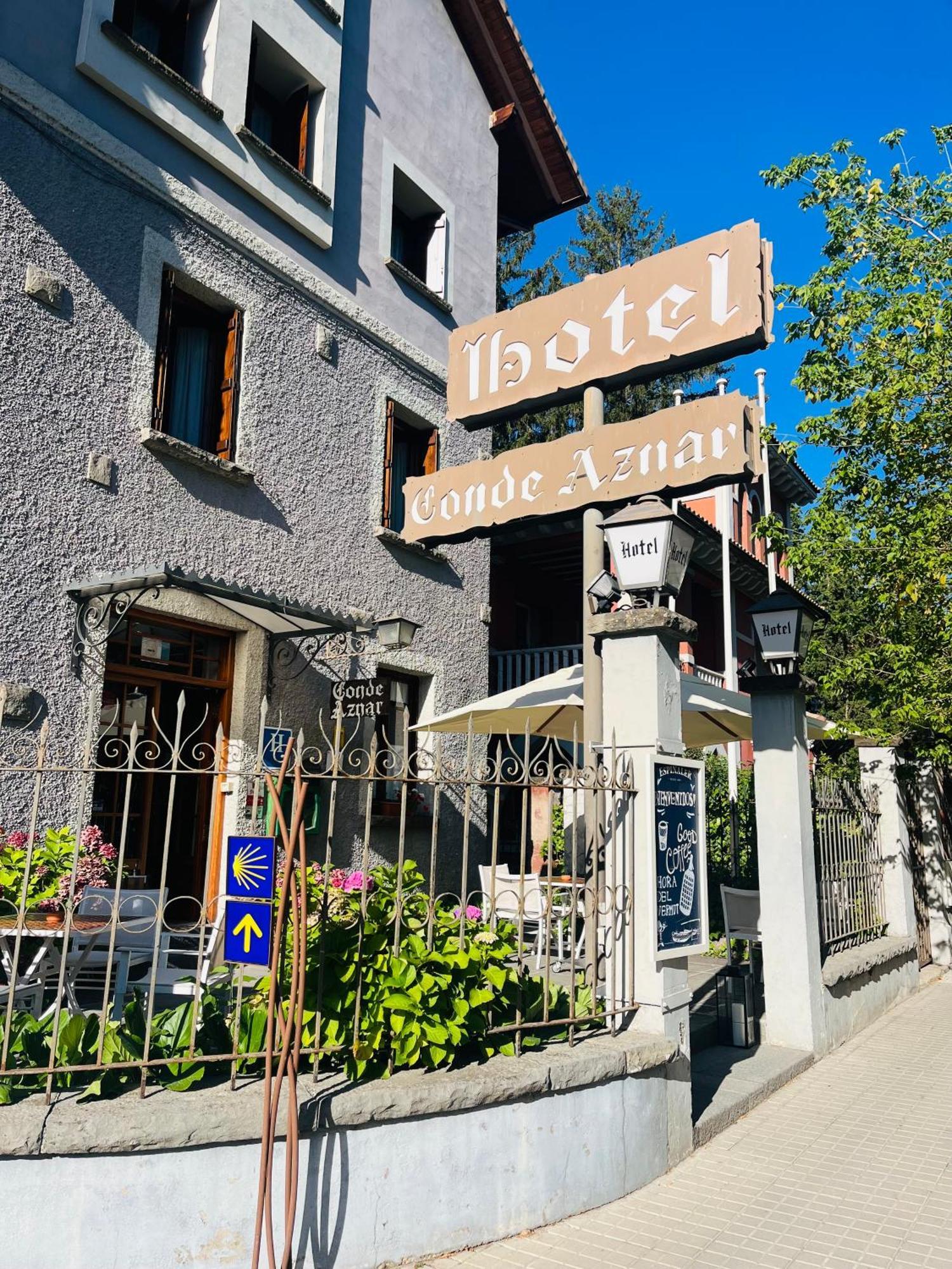 Conde Aznar Hotell Jaca Exteriör bild
