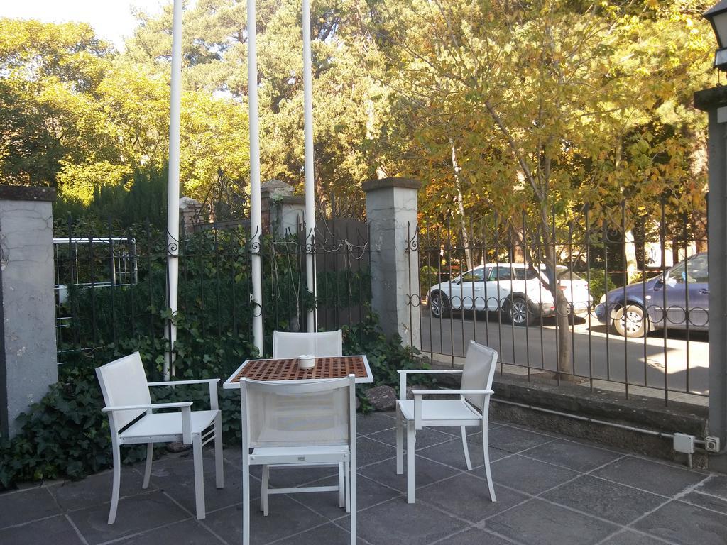 Conde Aznar Hotell Jaca Exteriör bild