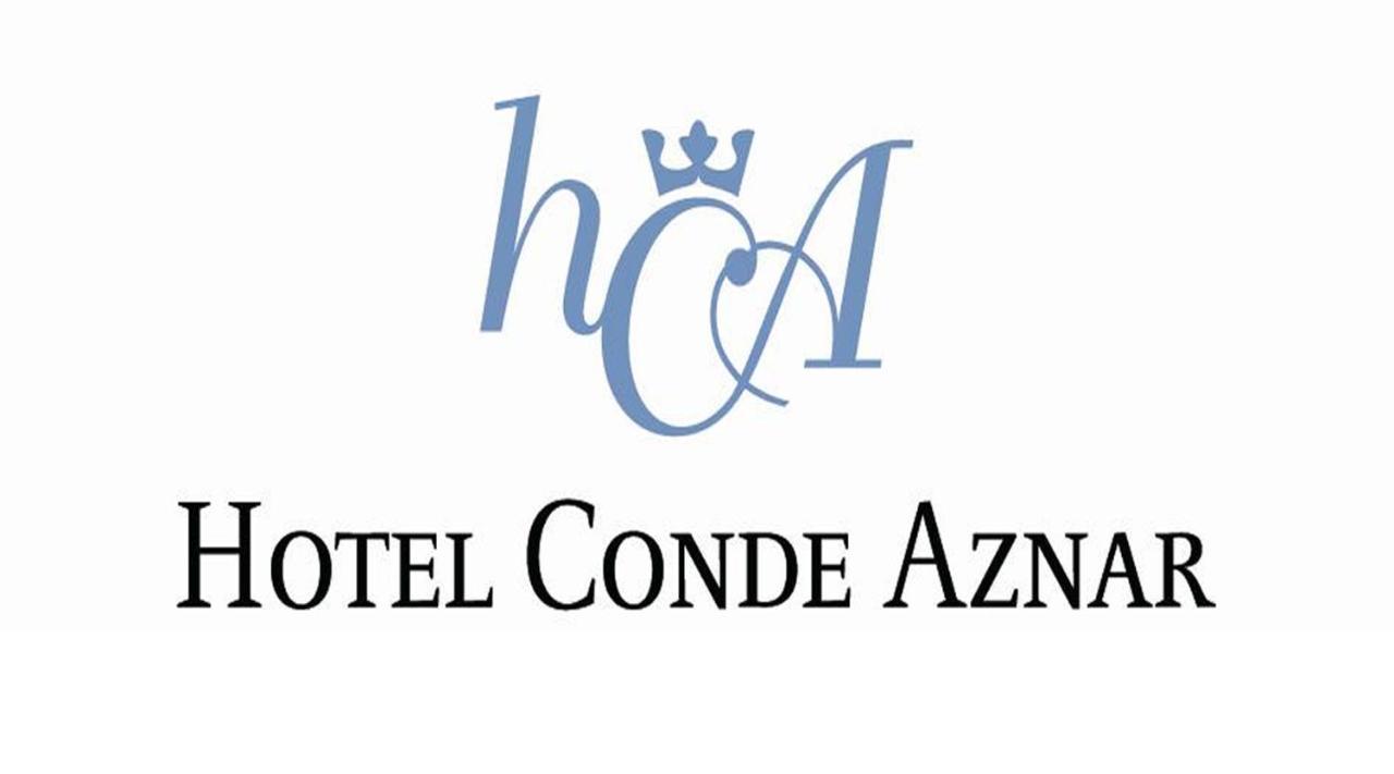Conde Aznar Hotell Jaca Exteriör bild