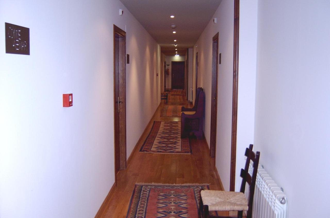 Conde Aznar Hotell Jaca Exteriör bild